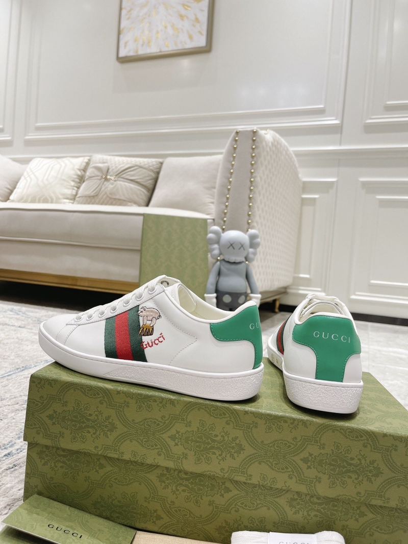 Gucci Sneakers